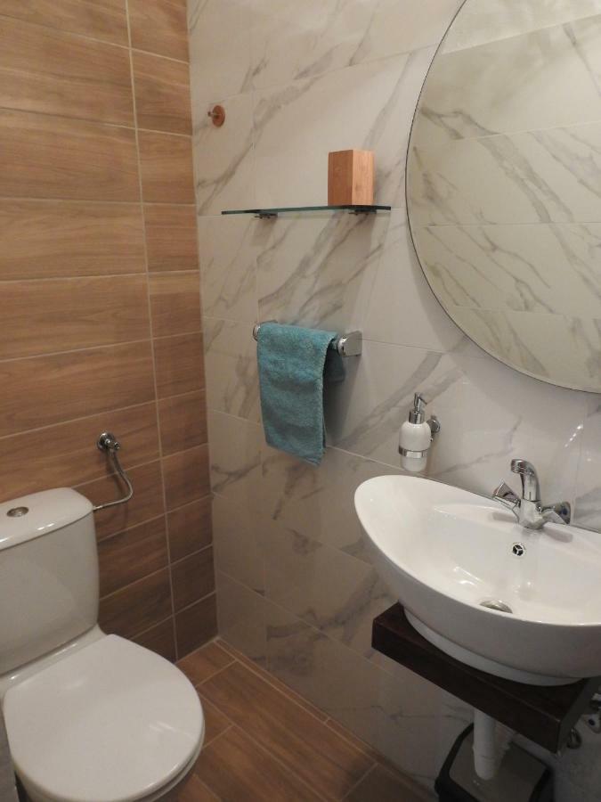 Sunrise Vid Apartment Dugi Rat Exterior photo